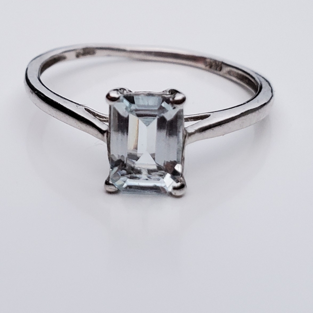Espirito Santo Aquamarine  Ring.